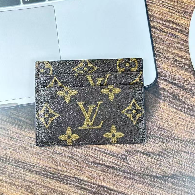 Classic Leather V Wallet Card Holder