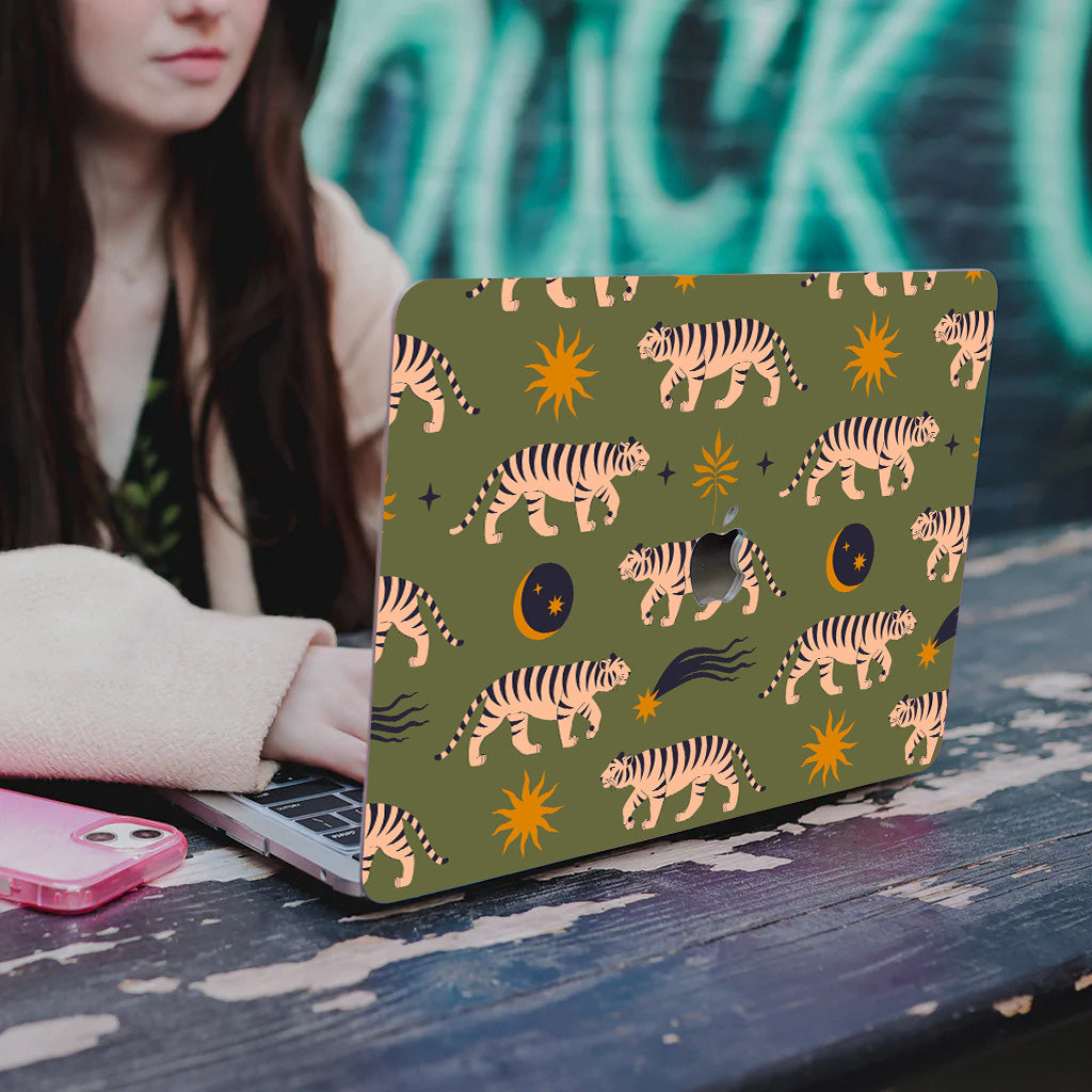 Roaming Tiger Macbook Case-BELKCASE