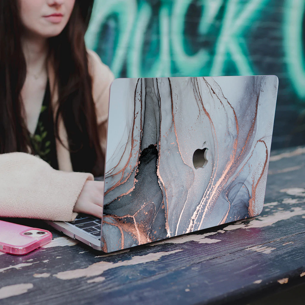 Mountain Mark Macbook Case-BELKCASE