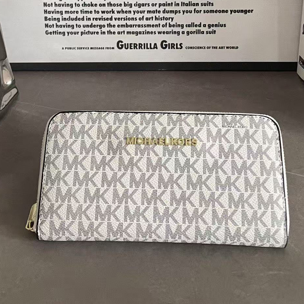 luxurious Leather Zipper Long Wallet