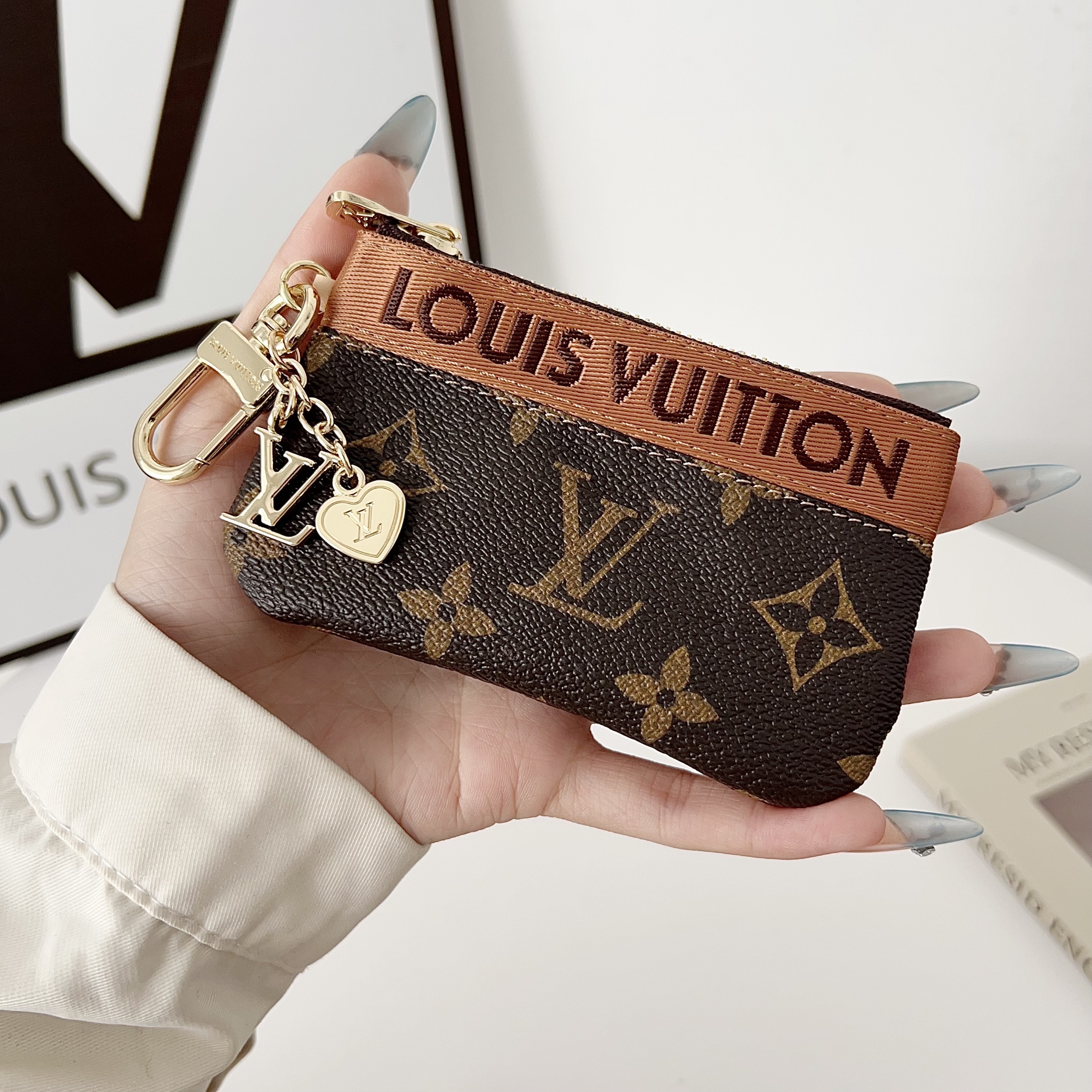 Louis Vuitton Luxury Leather Coin Purse