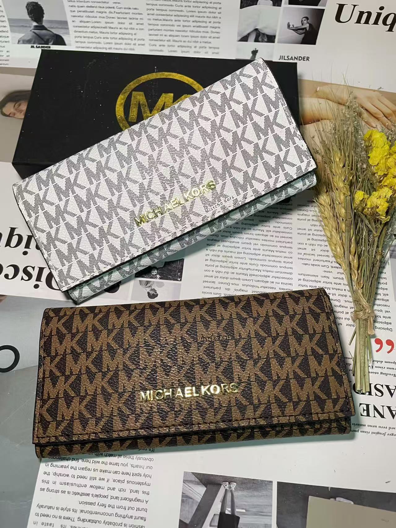 luxurious Leather Flap Wallet