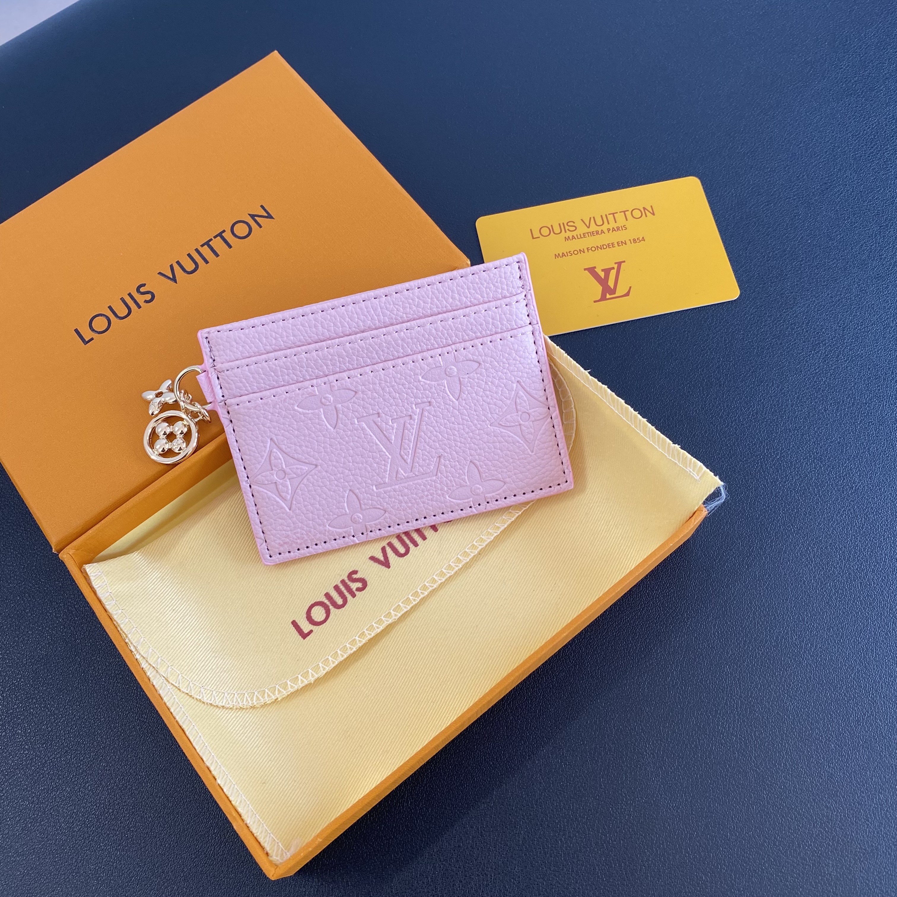 Louis Vuitton Classic Luxury Leather Wallet Card Holder Metal floral decoration-BELKCASE