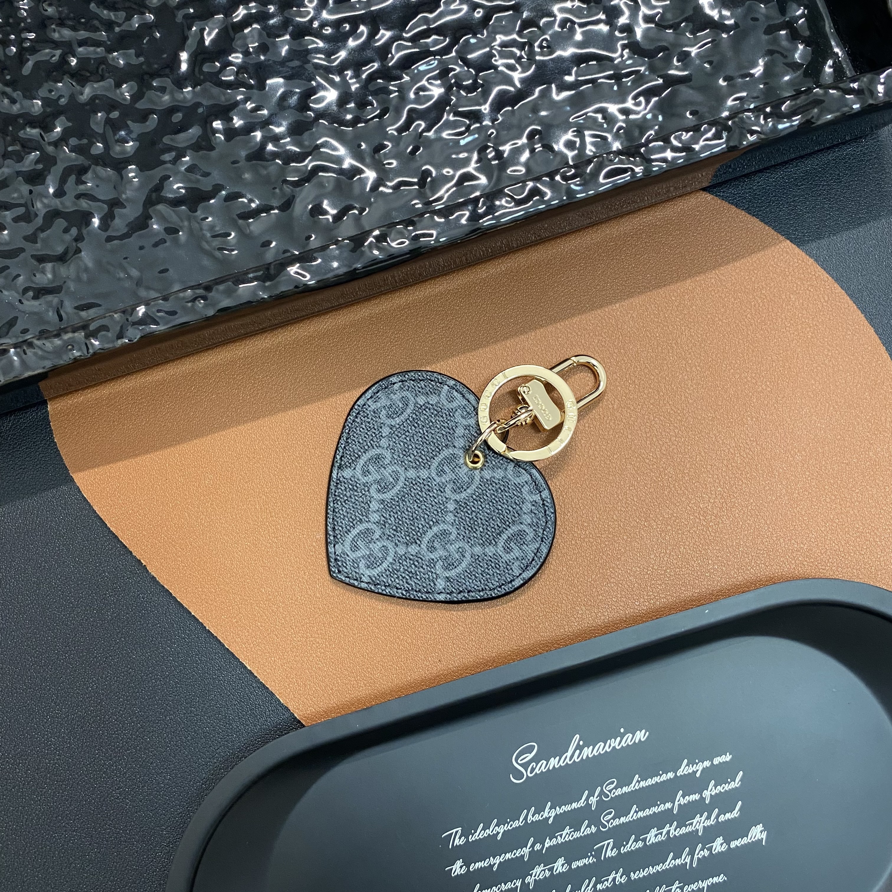 Louis Vuitton, Gucci Heart Keychain