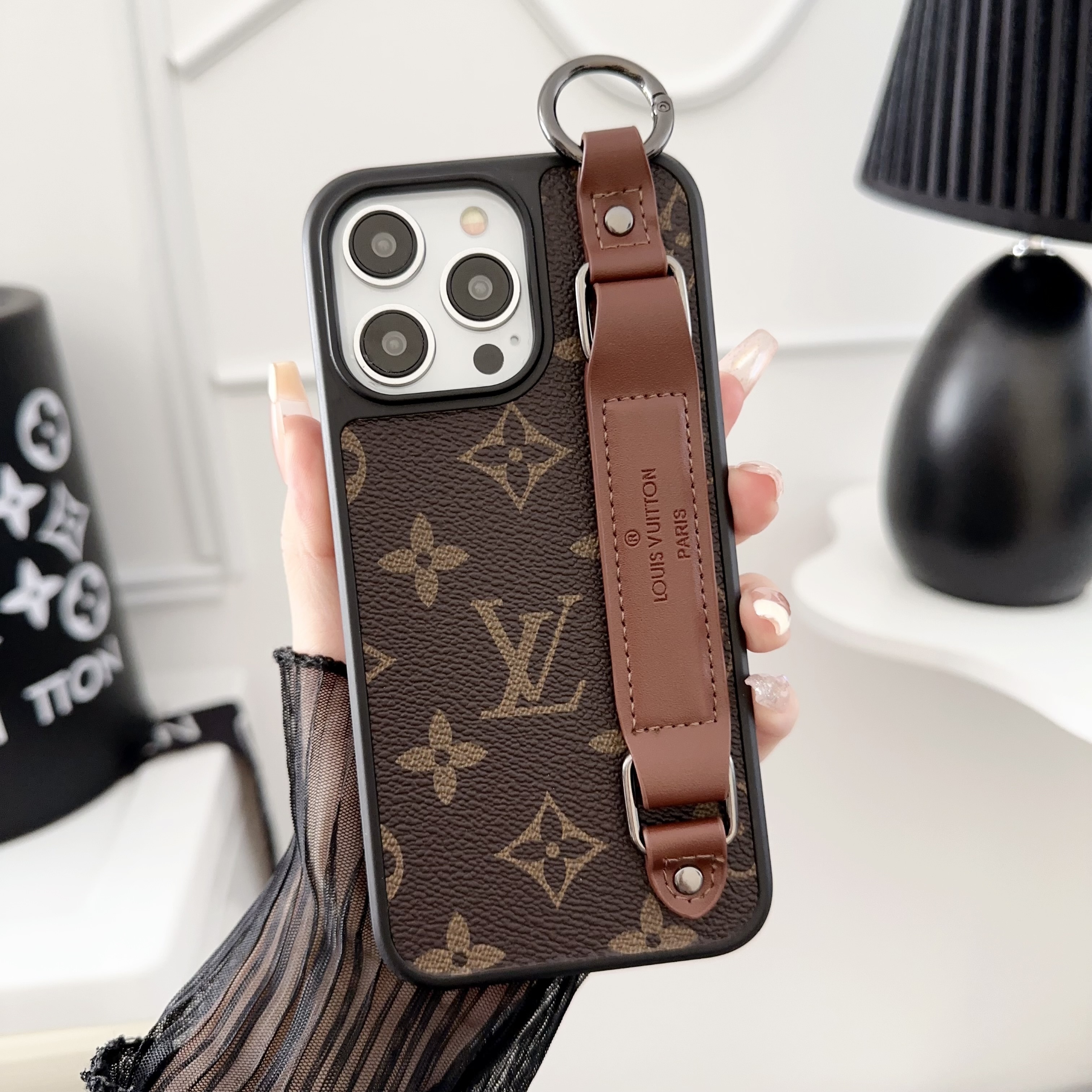 Louis Vuitton Gucci Leather Monogram iPhone Case With Holder
