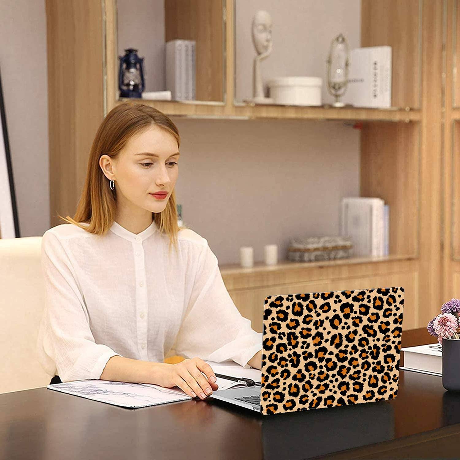 Wild Cheetah Macbook Case-BELKCASE