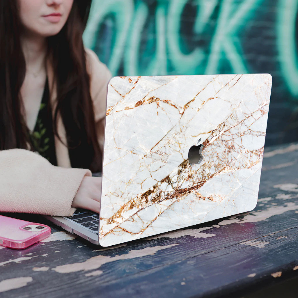 Golden shock Macbook Case-BELKCASE
