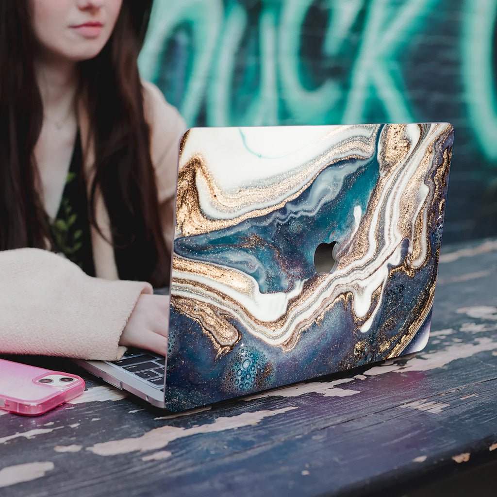 Yoyo Lake Macbook Case-BELKCASE
