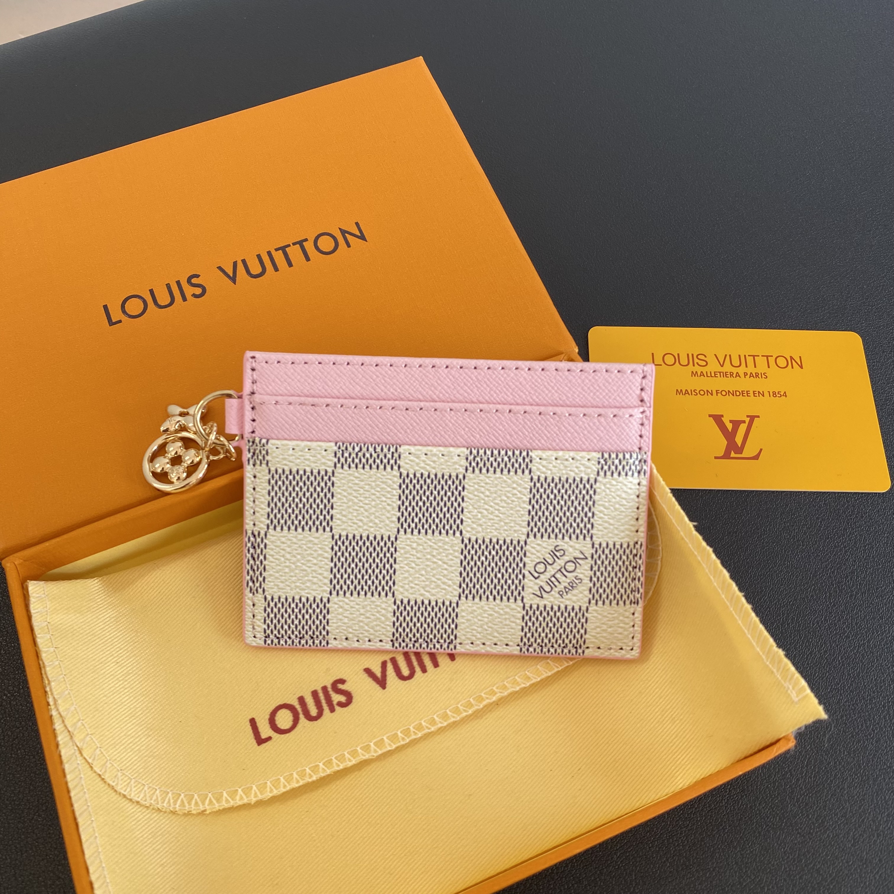 Louis Vuitton Classic Luxury Leather Wallet Card Holder Metal floral decoration-BELKCASE