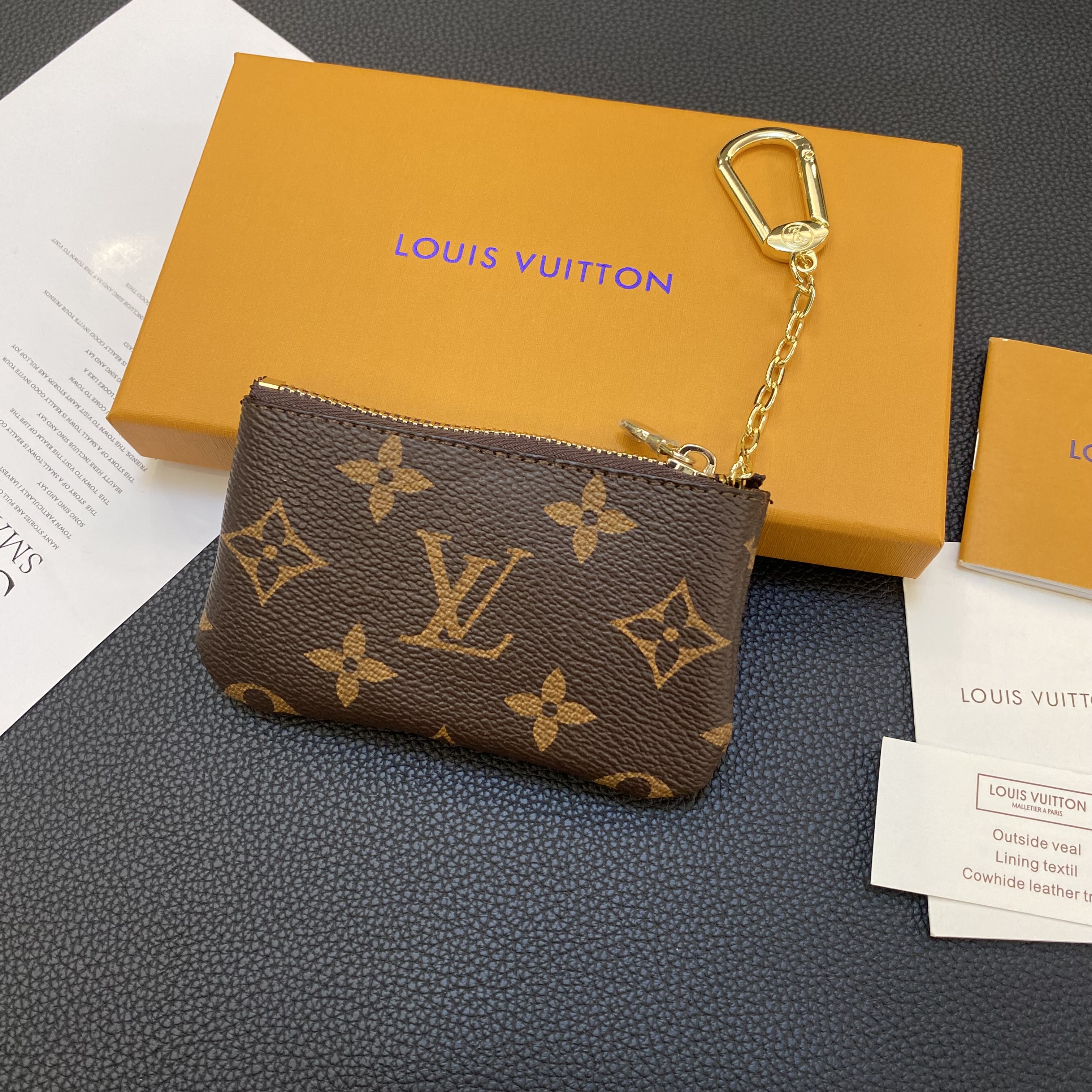 Luxury Leather Coin Purse with Keychain & Hook