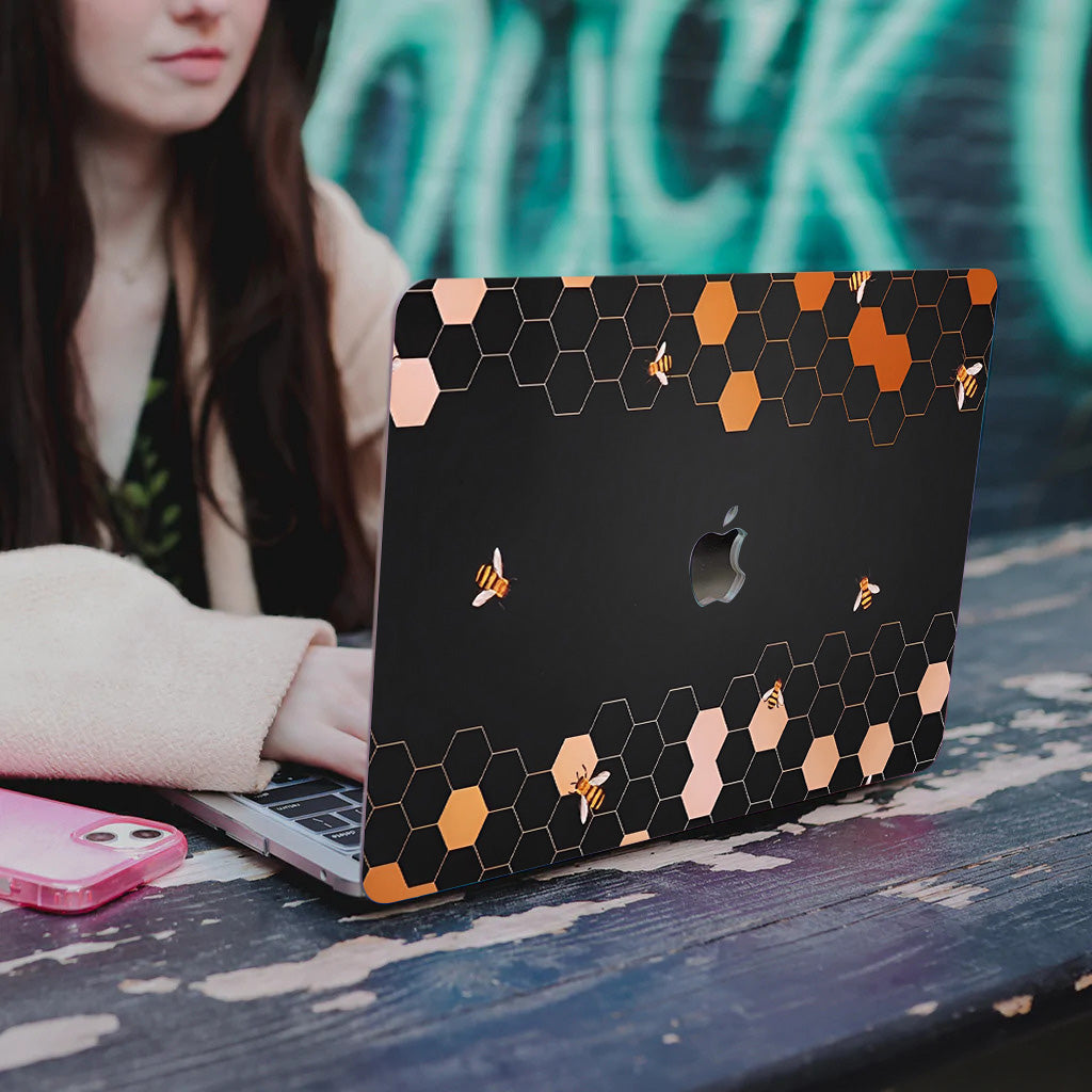 Bee Party Macbook Case-BELKCASE