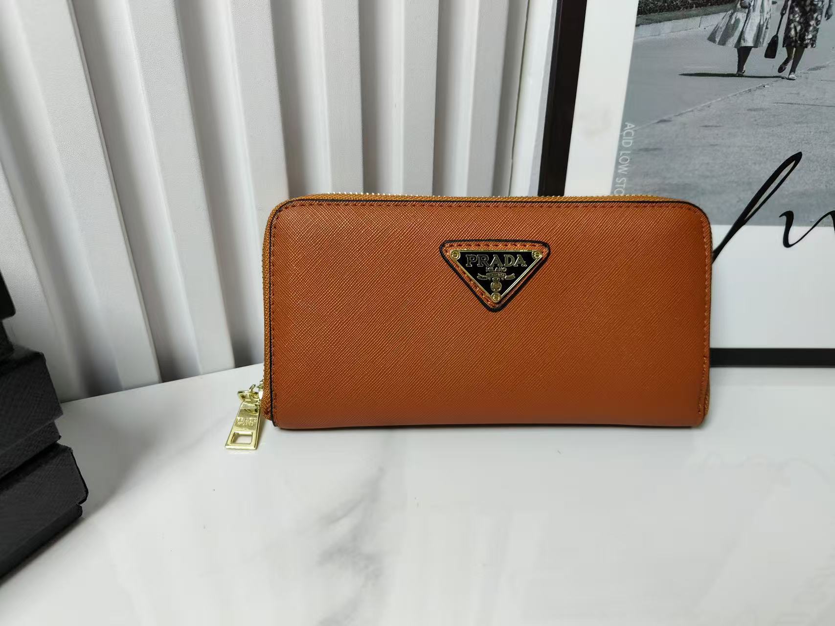 Luxury leather Wallet