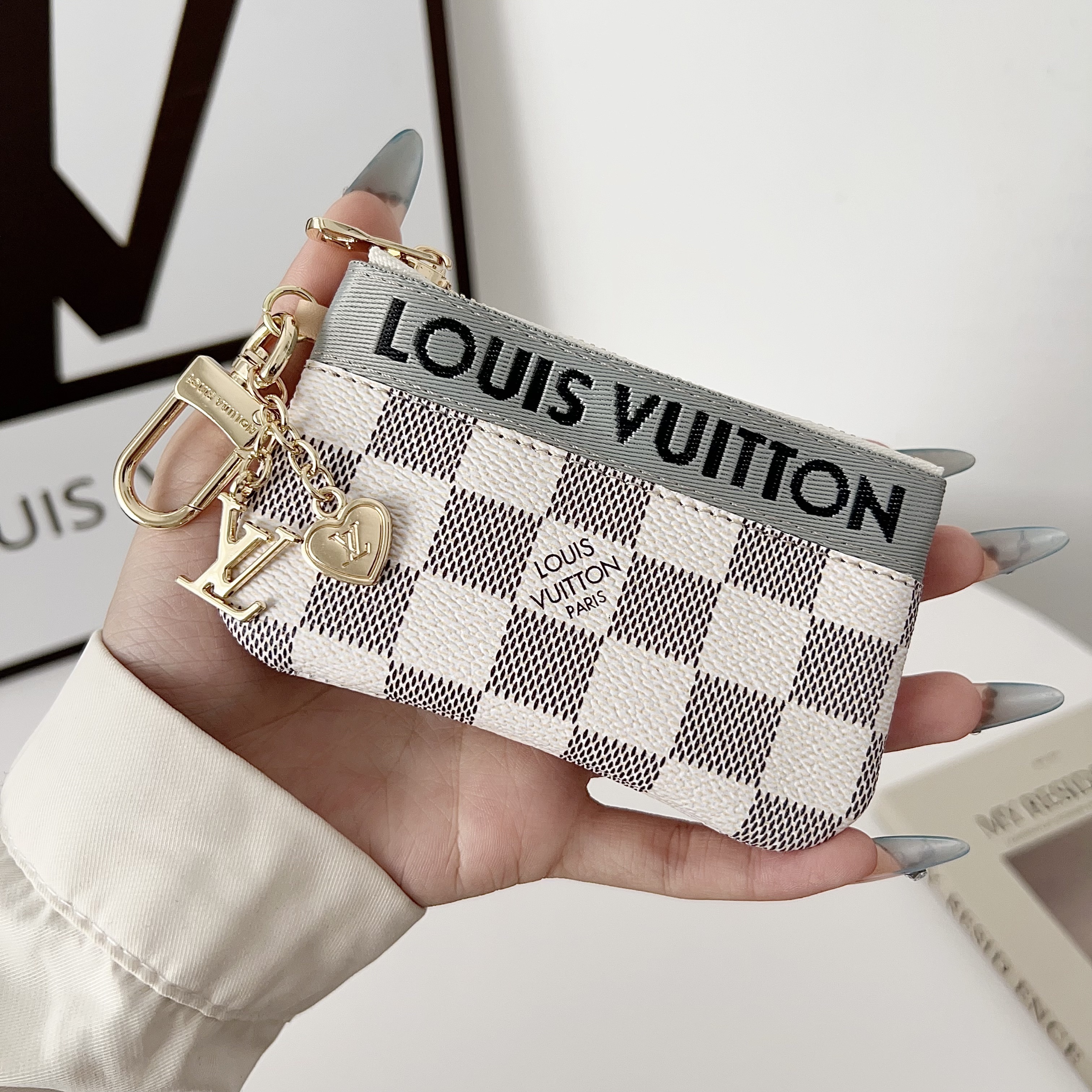 Louis Vuitton Luxury Leather Coin Purse