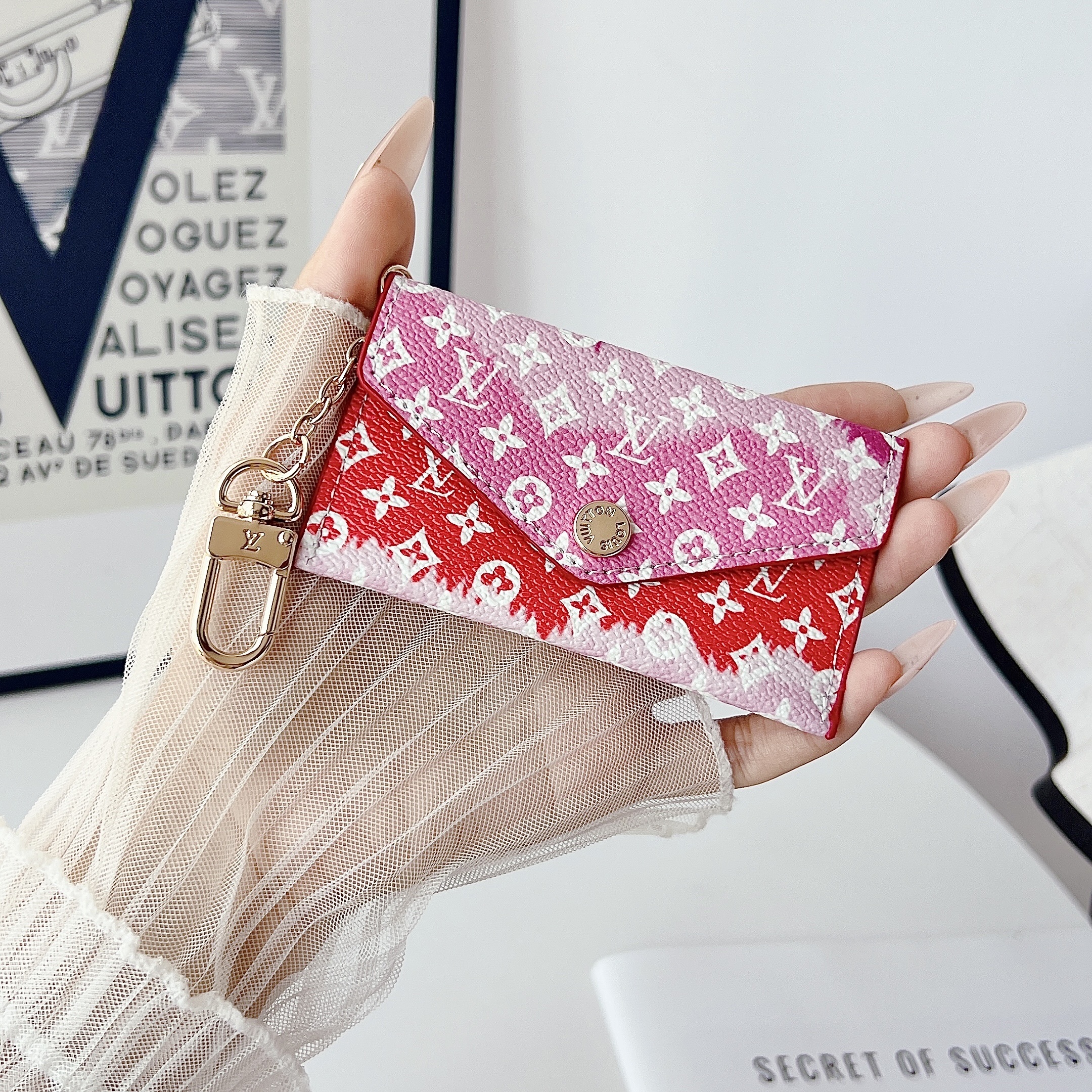 Louis Vuitton Luxury Leather Coin Purse