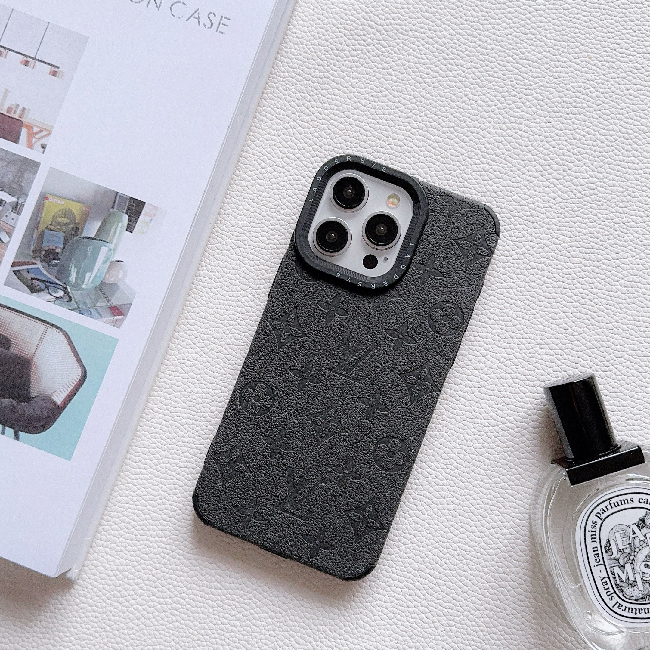 Louis Vuitton Vintage Leather iPhone Case -BELKCASE