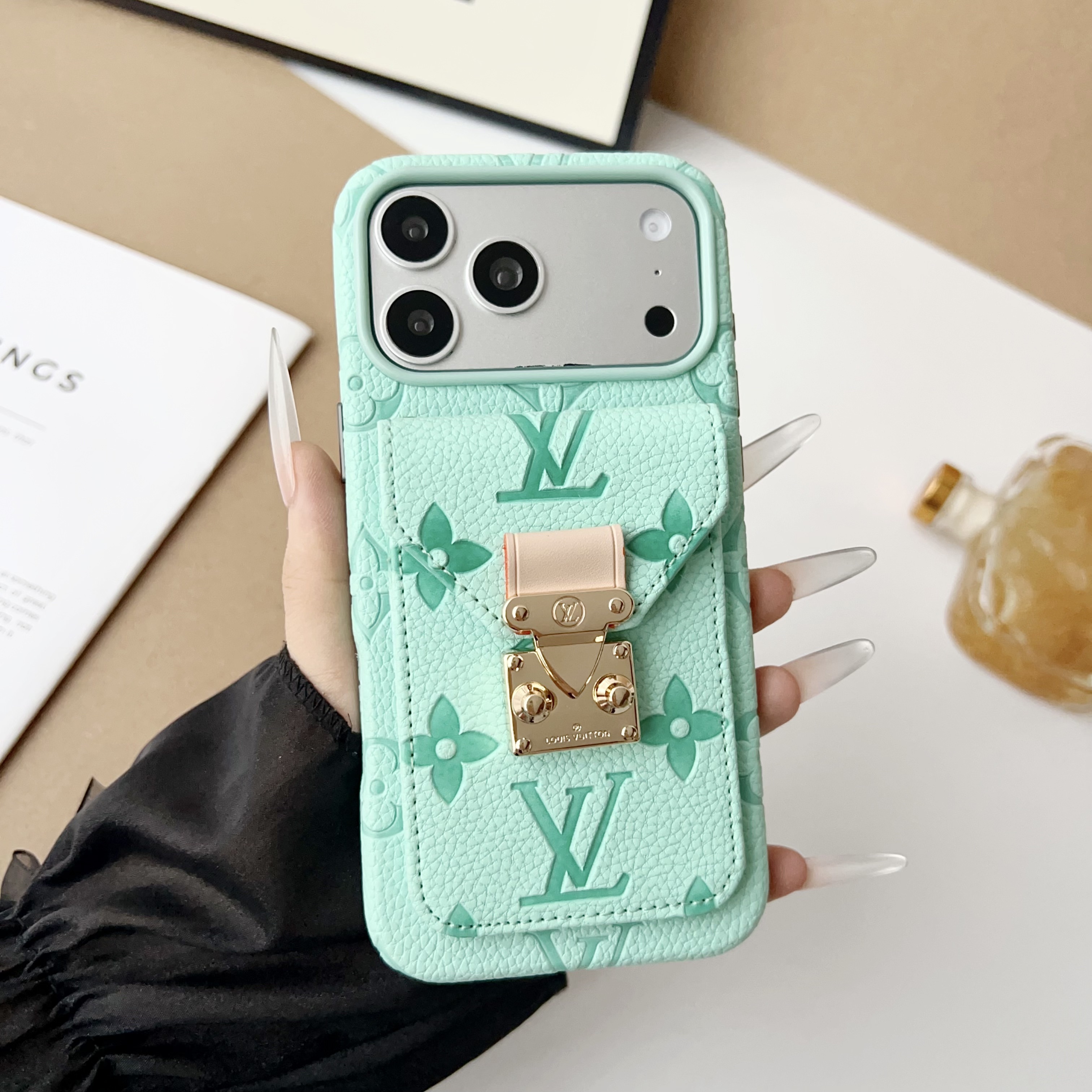 Gucci Leather iPhone Wallet Case With Crossbody Strap/Without Crossbody Strap