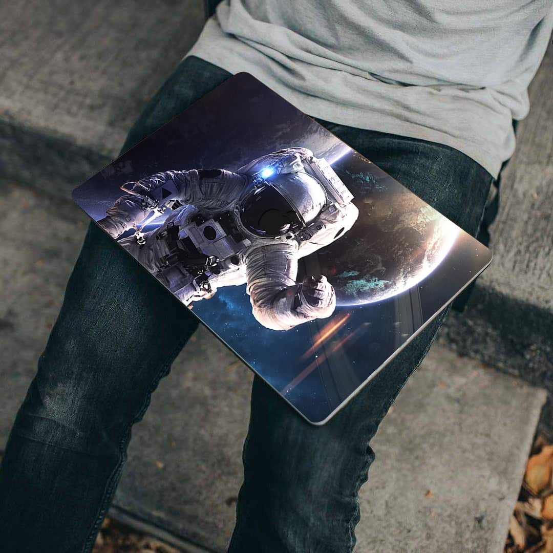 Space Astronaut Macbook Case-BELKCASE