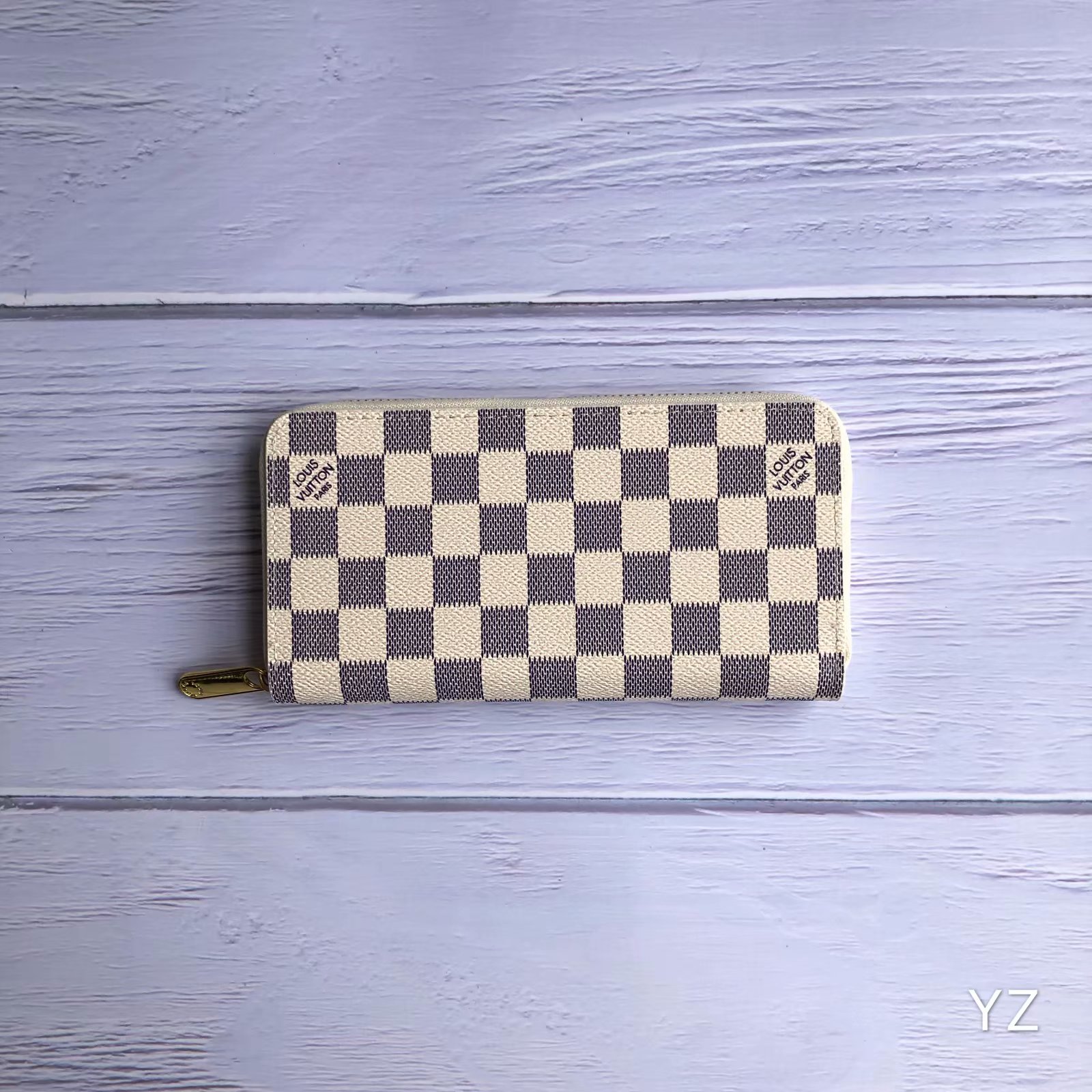 luxurious Leather Zipper Long Wallet