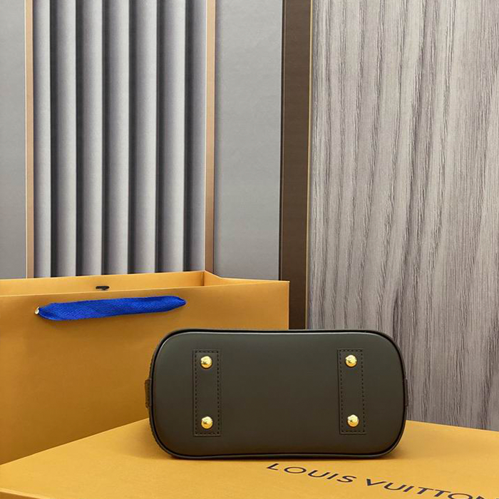 Classic Luxury Leather V Plaid Handbags