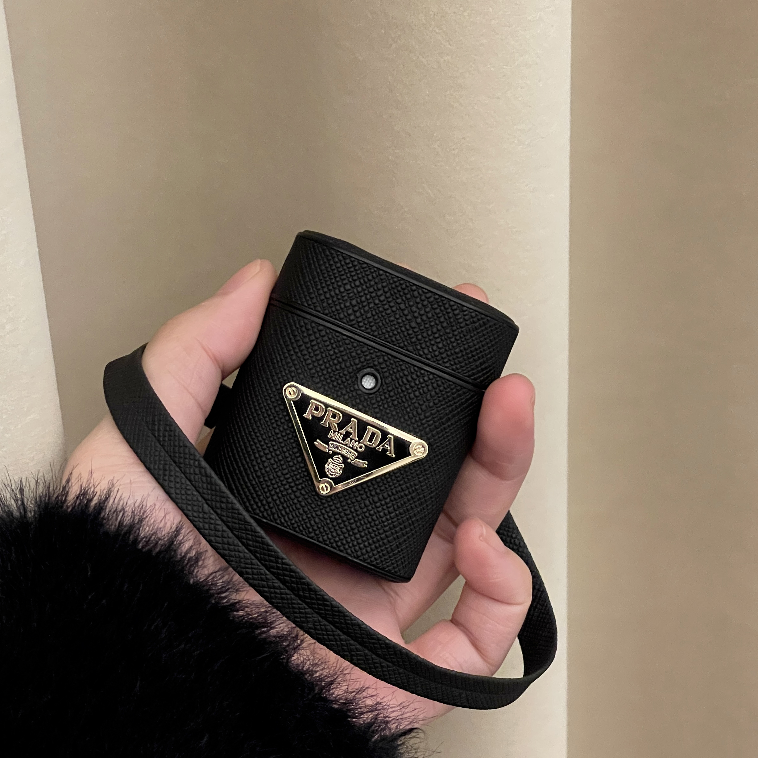 Classic Luxury Leather Airpods Case