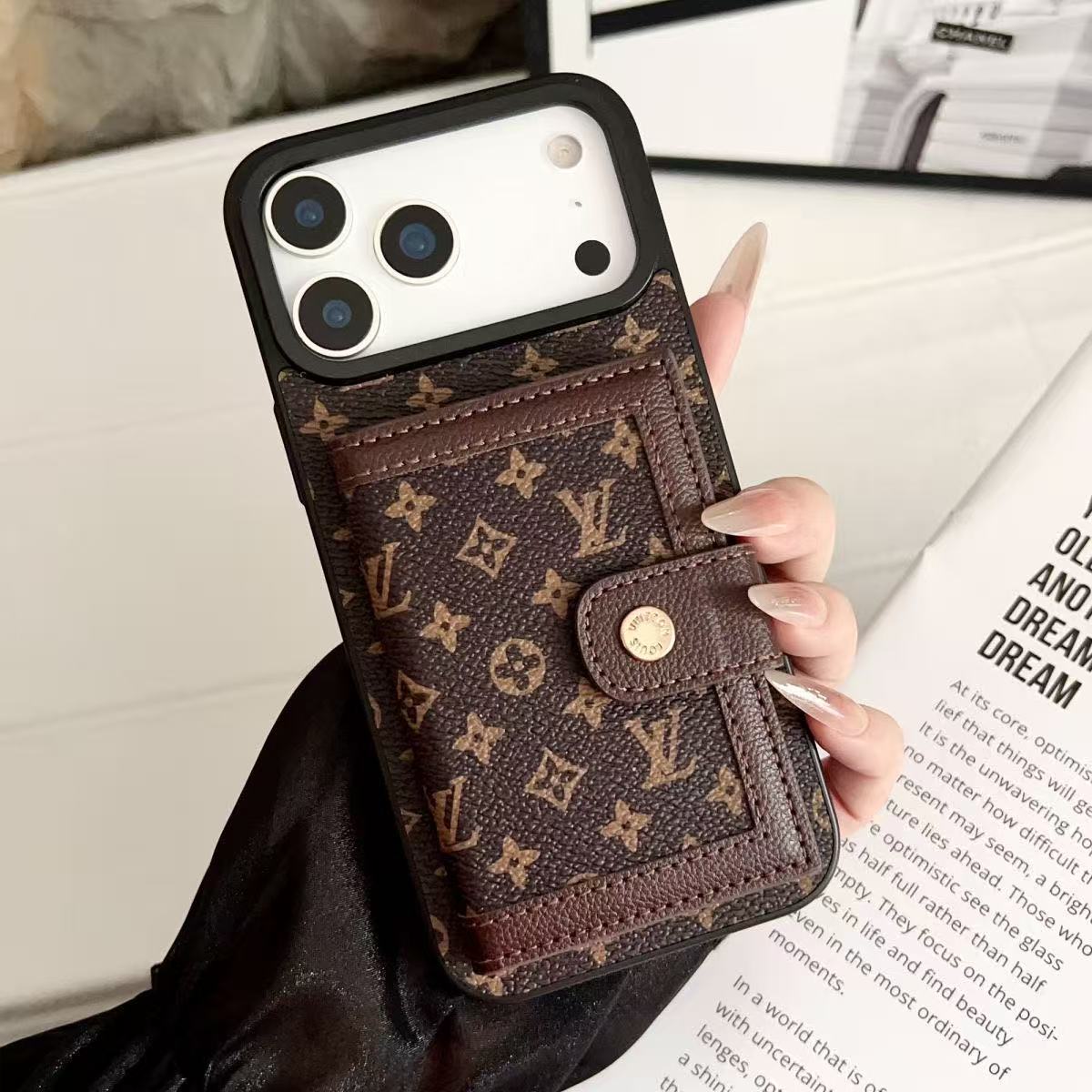 Louis Vuitton,Gucci Monogram Leather iPhone Wallet Case