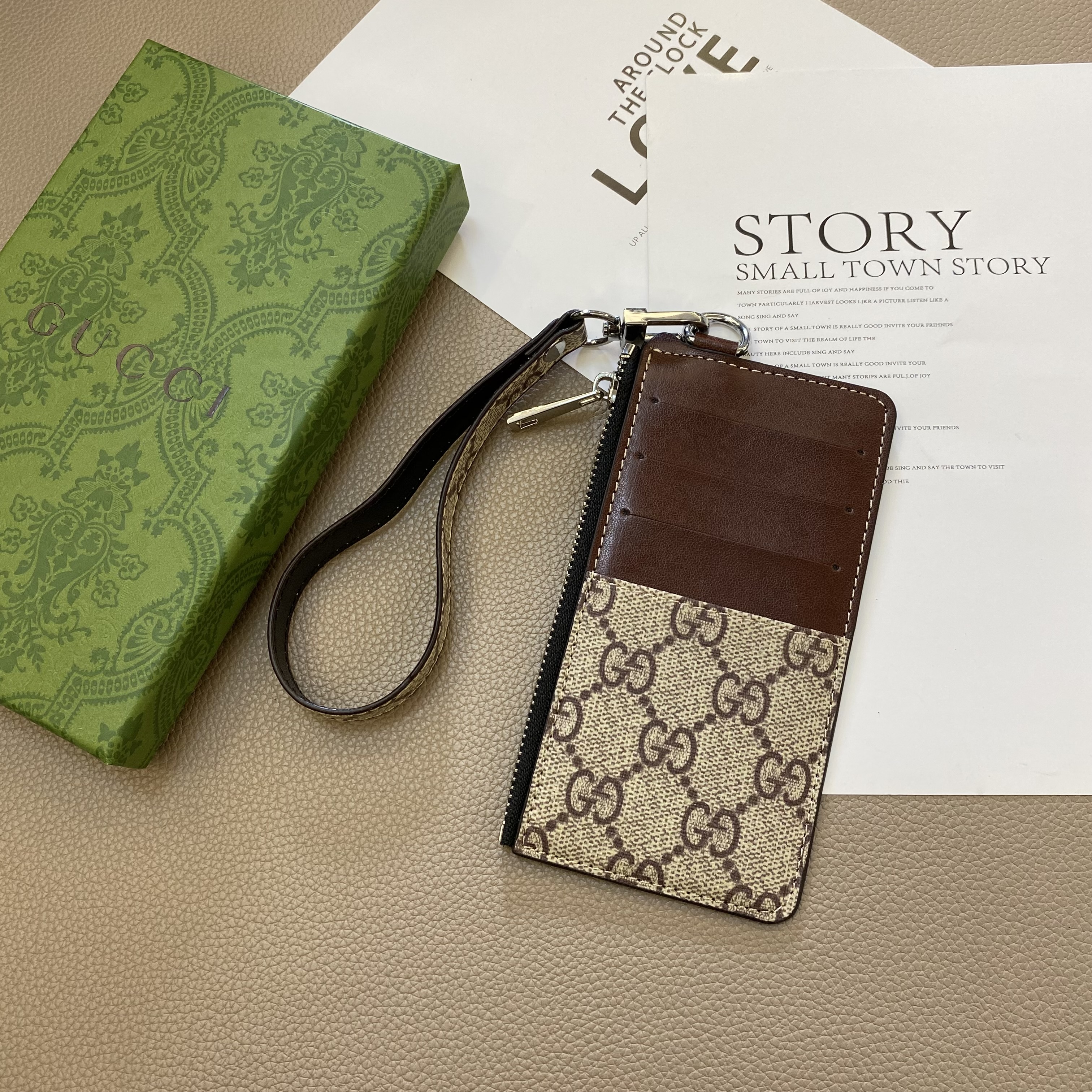 Luxury Leather Zipper Wallet Card Holder & Coin Purse With Bracelet