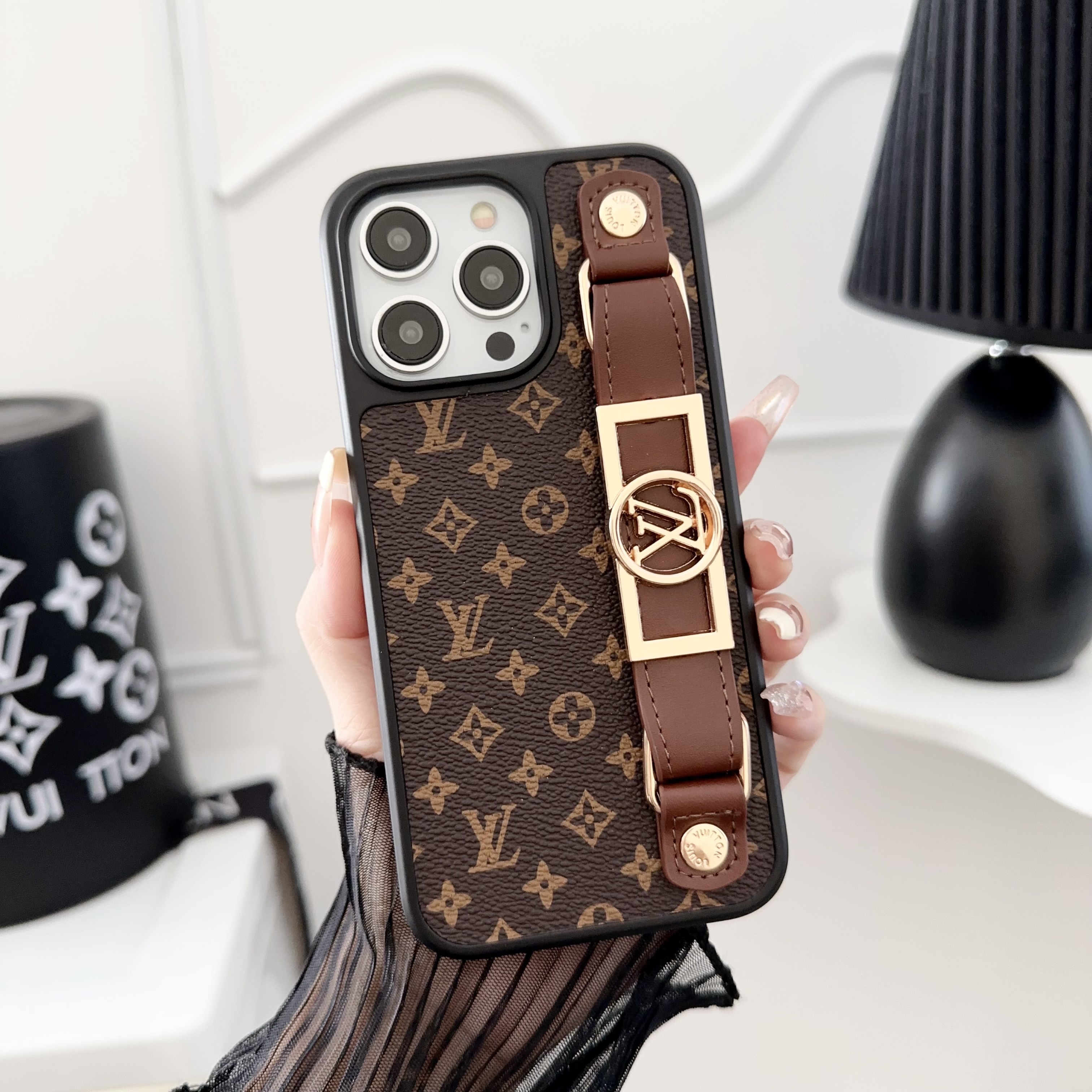 Louis Vuitton Gucci Leather Monogram iPhone Case With Holder