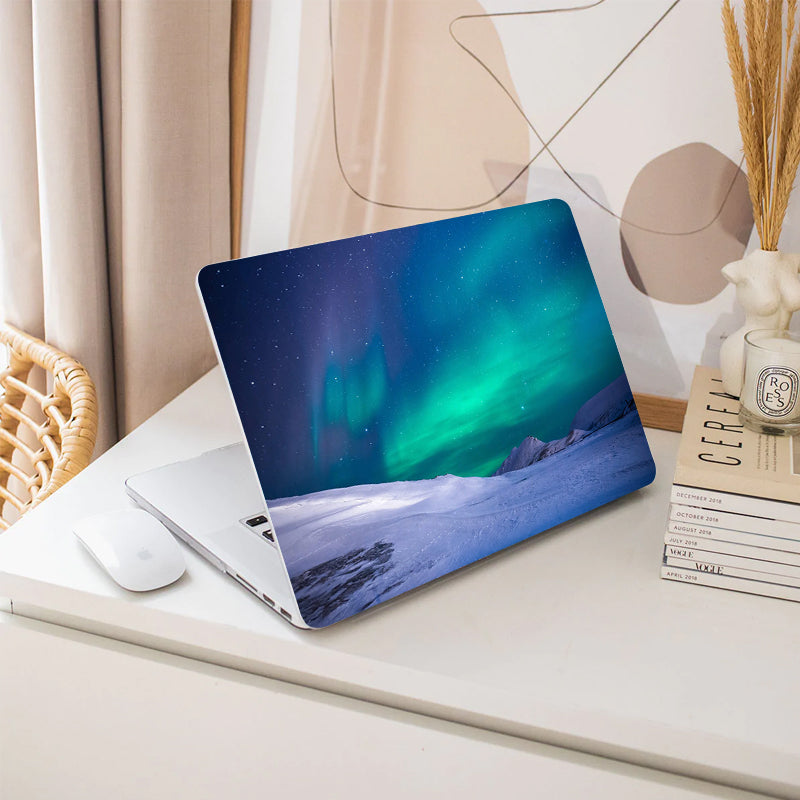 Aurora Macbook Case