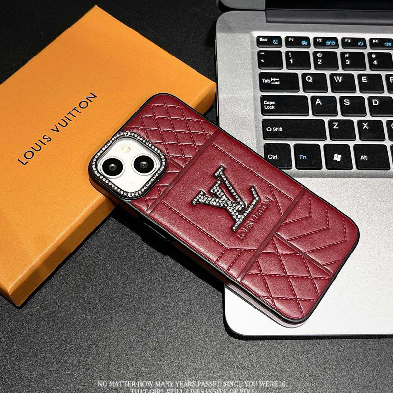 Diamond Elegance Vintage Leather V iPhone Case