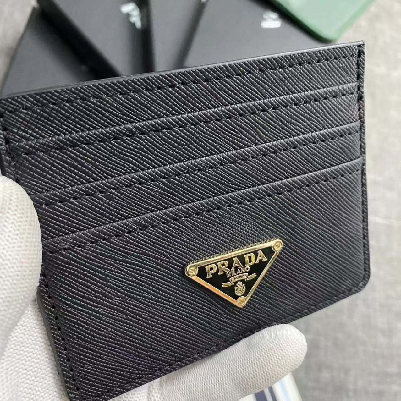 Classic PR Leather Wallet Card Holder