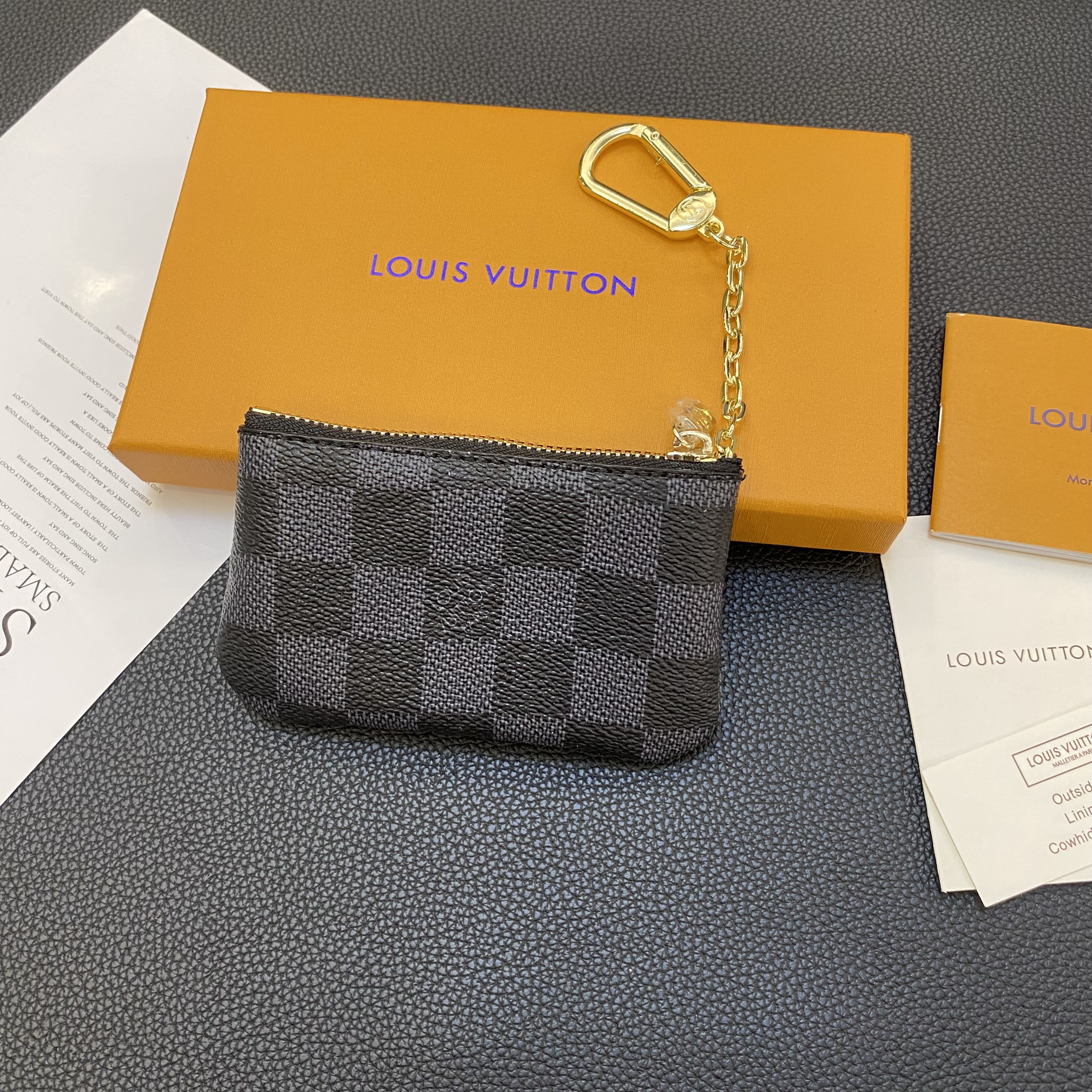 Luxury Leather Coin Purse with Keychain & Hook