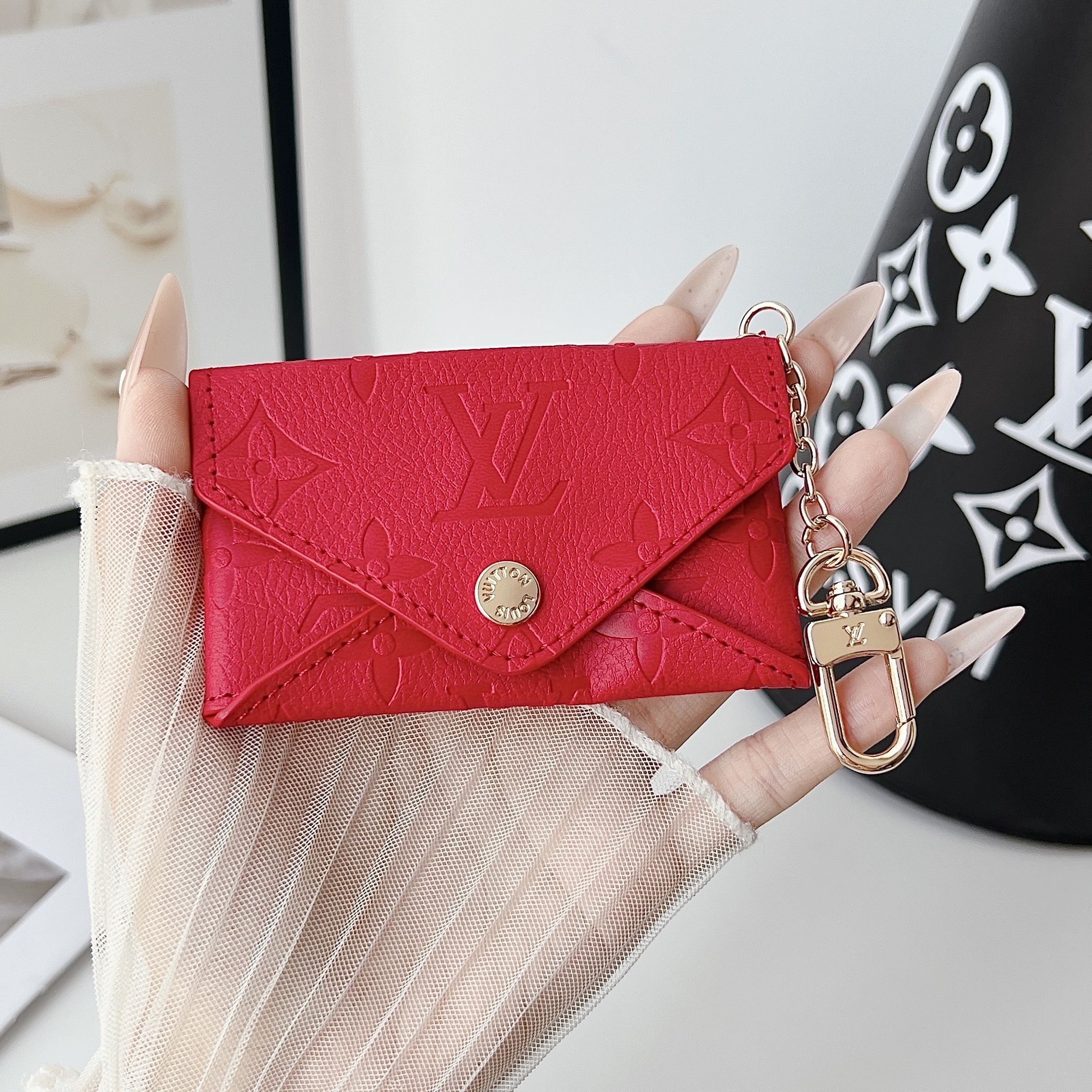 Louis Vuitton Luxury Leather Coin Purse