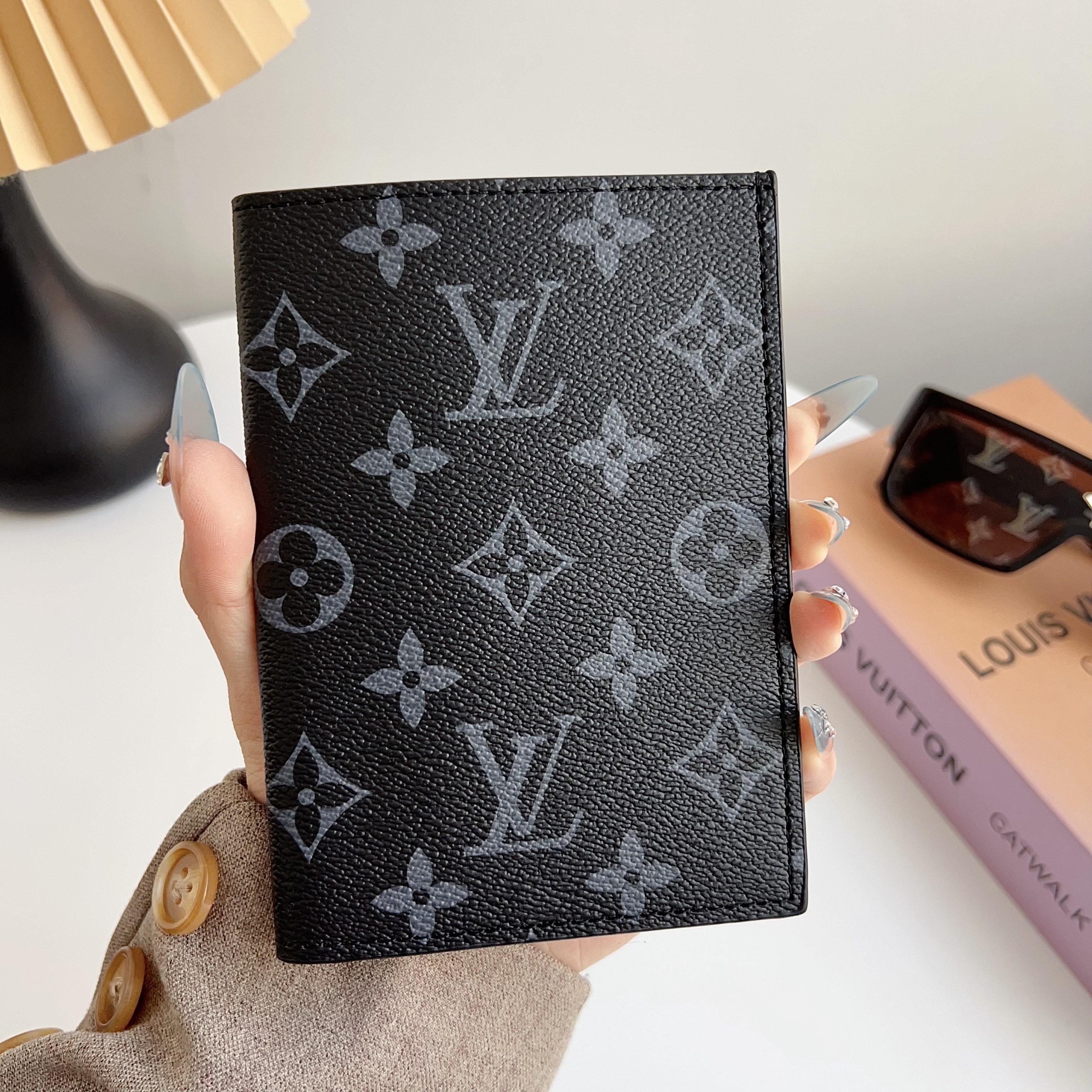 Louis Vuitton Gucci Luxury Leather Wallet Card Holder/Passport holder
