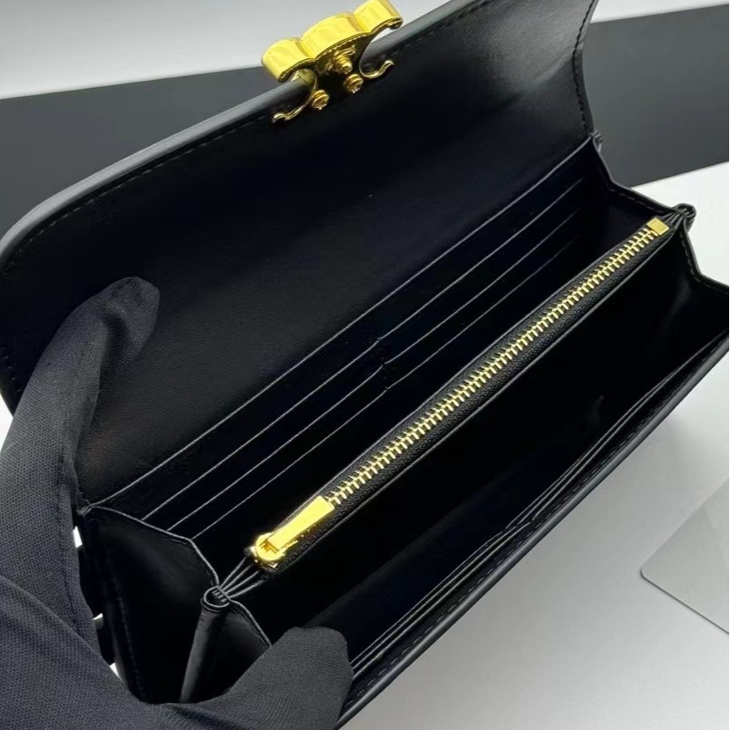 luxurious Leather Flap Wallet