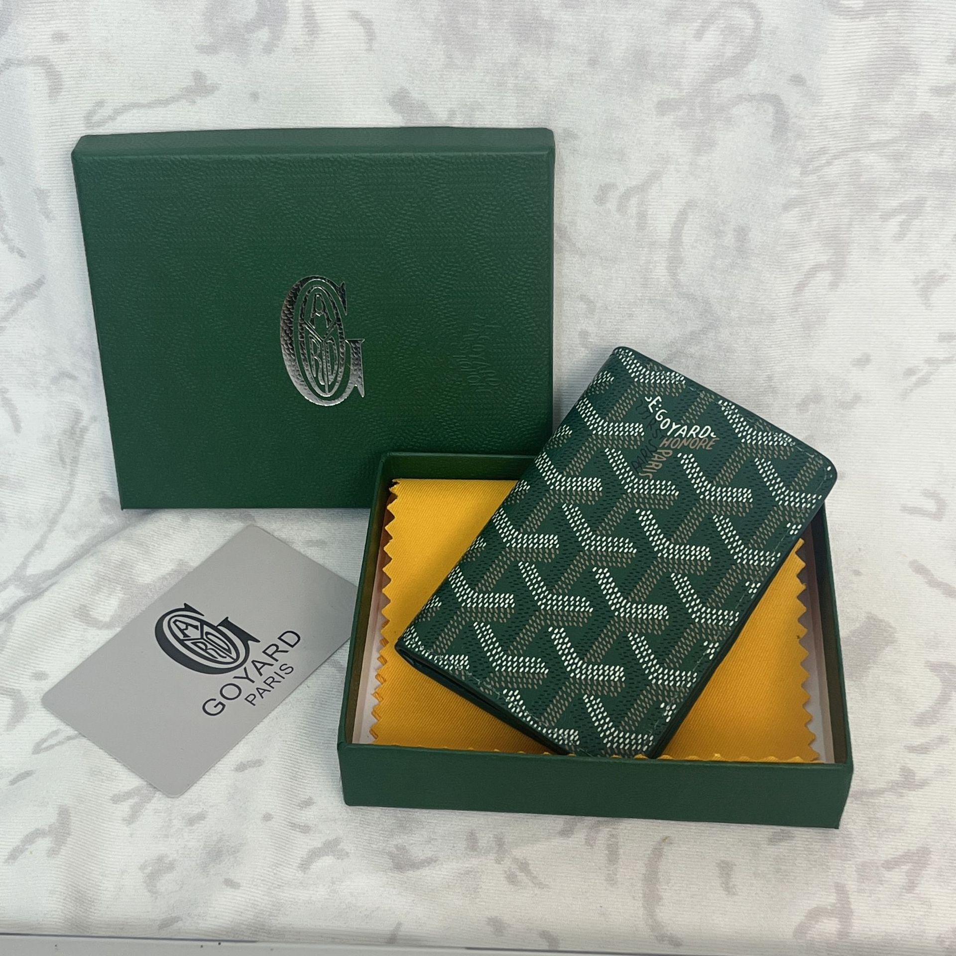 Classic Luxury Leather Wallet Card Holder