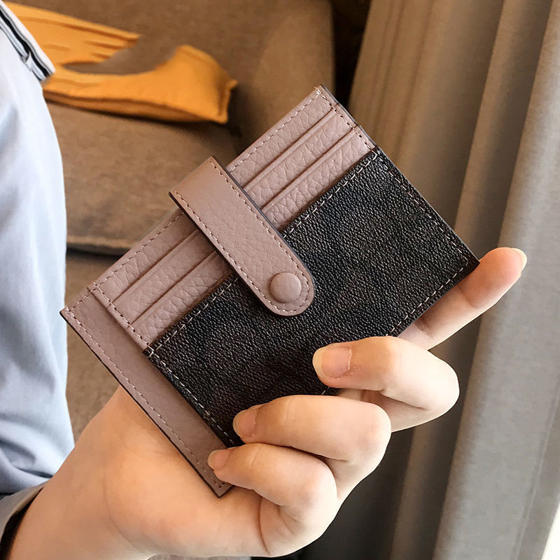 Classic Luxury Leather Wallet Card Holder With Snap Closure