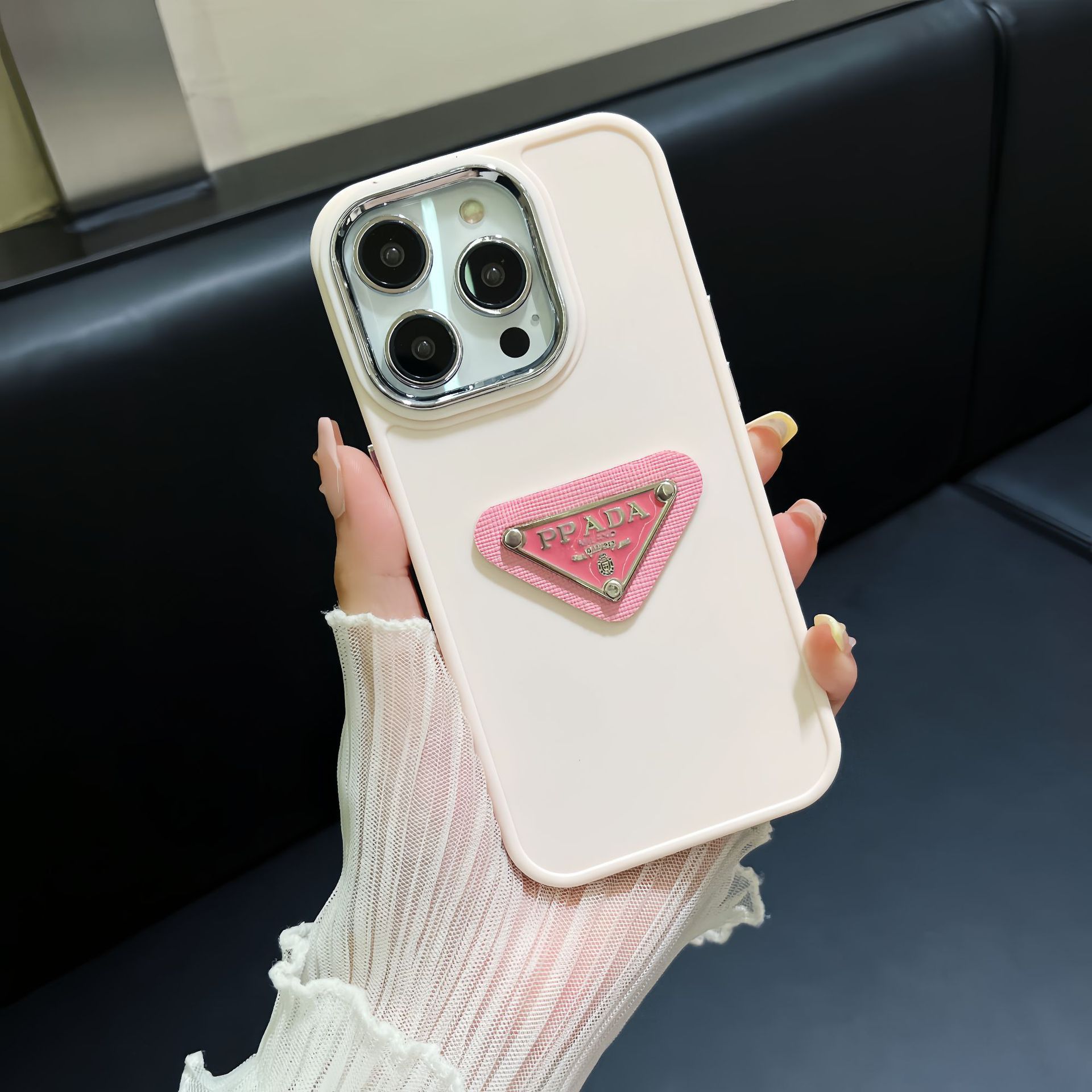 Simple Metal Triangle Label PR iPhone Case