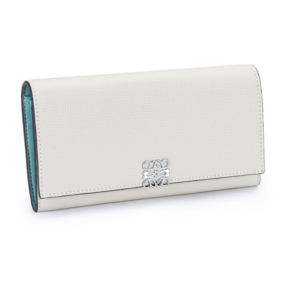 luxurious Leather Flap Wallet