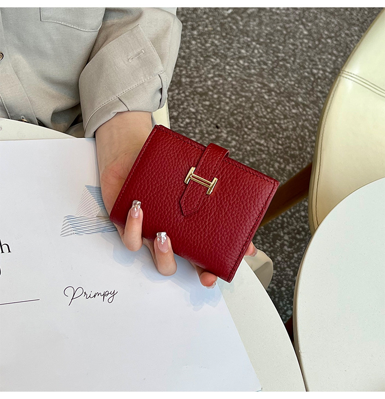 luxurious Leather Flap Short Wallet