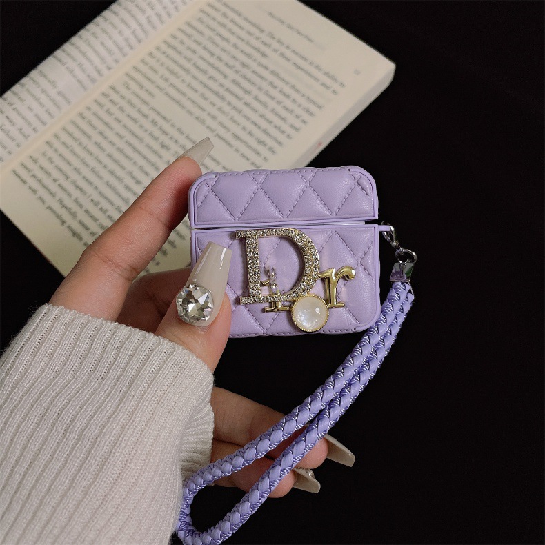 Classic Luxury DR Diamond Leather Airpods Case-BELKCASE