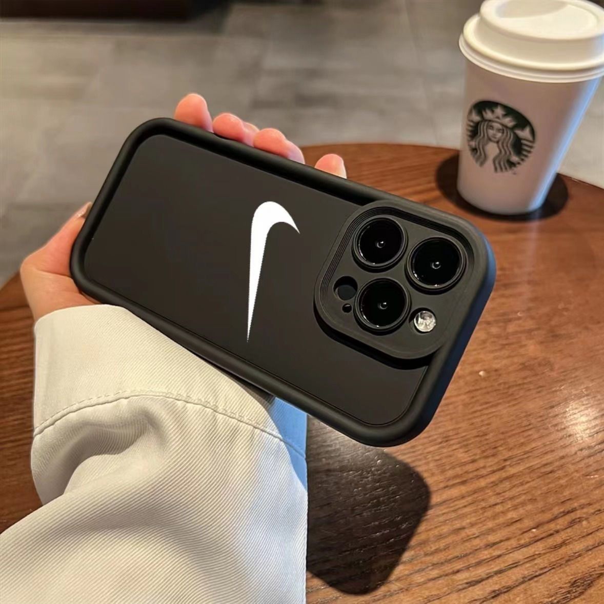 Simple Fashion Liquid Silicone iphone Case