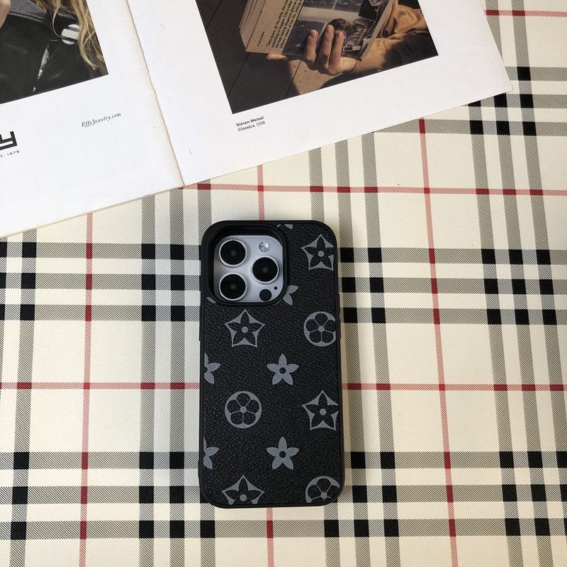 Luxury Leather V iPhone Wallet Case