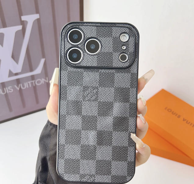 Louis Vuitton,Gucci Magsafe iPhone Case Monogram Vintage Leather 