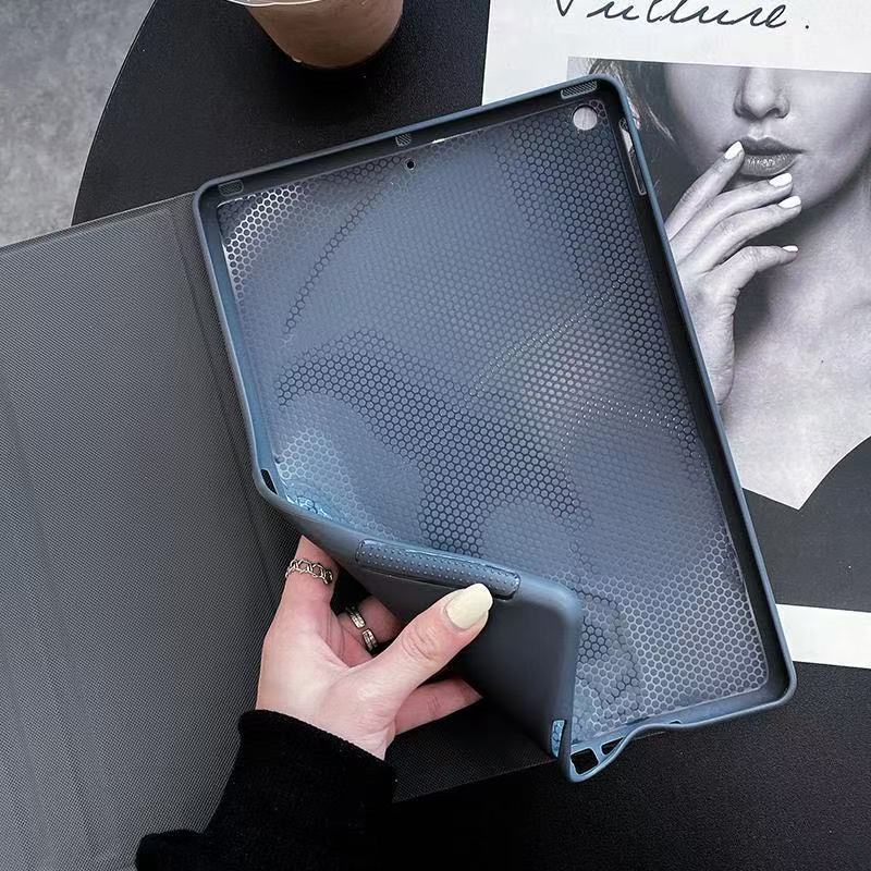 Classic Luxury G Leather iPad Case
