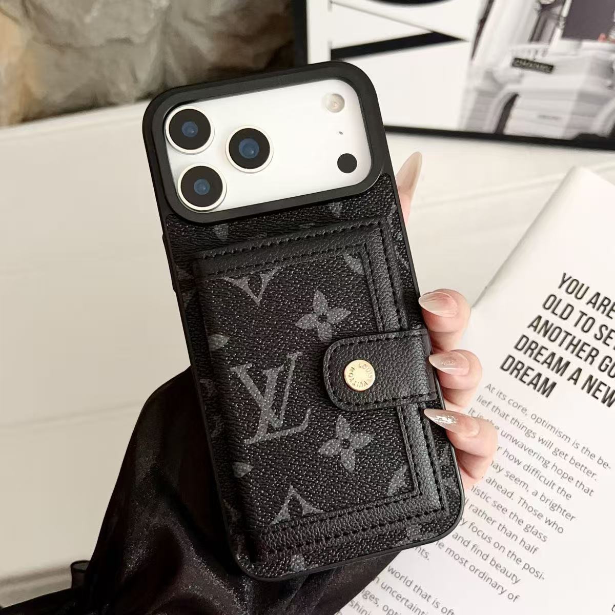 Louis Vuitton,Gucci Monogram Leather iPhone Wallet Case