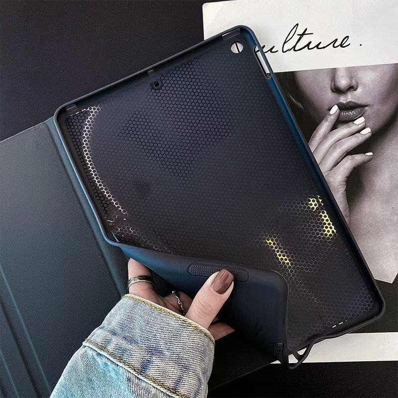 LeatherTrend NK iPad Case