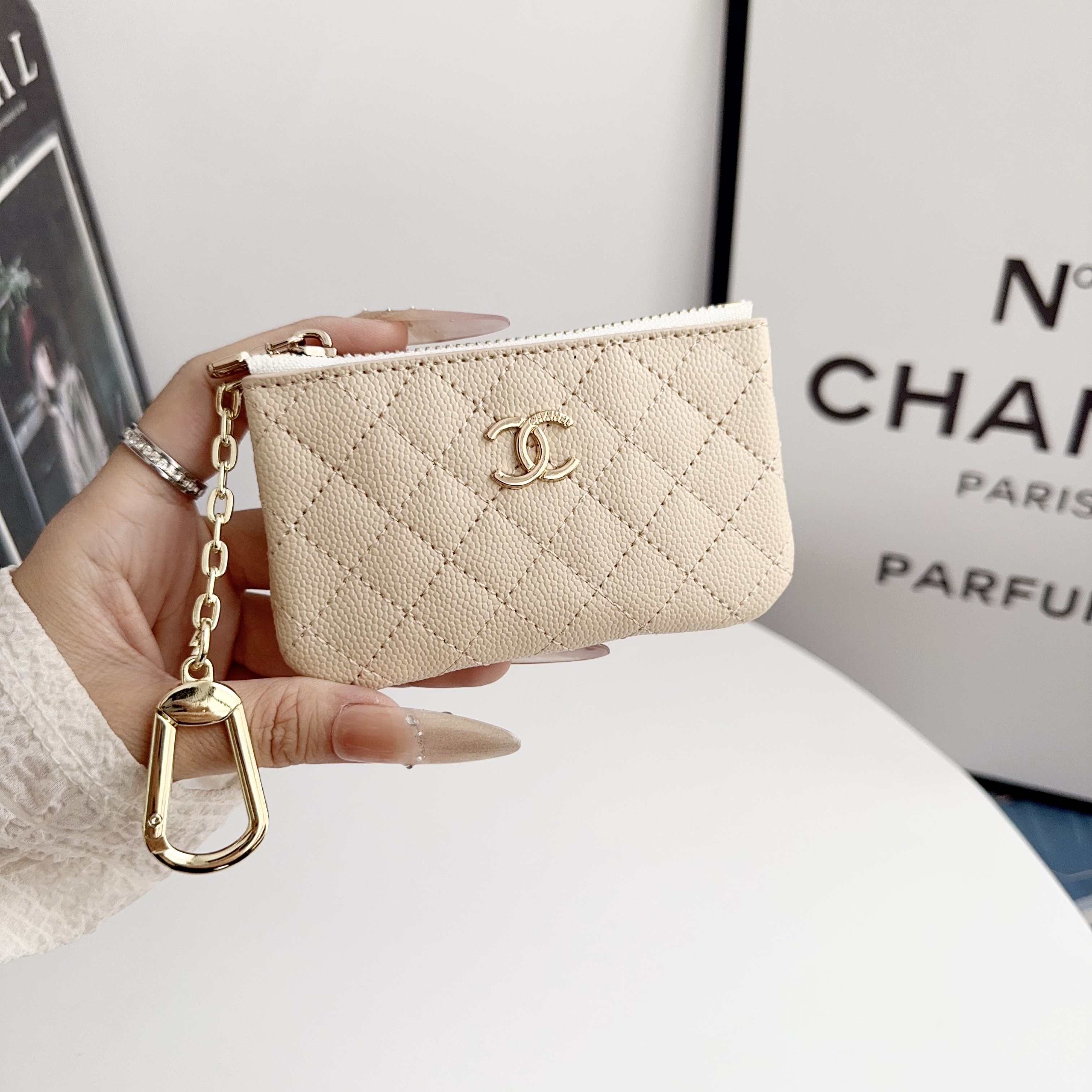 Chanel Luxury Leather Zipper Coin Purse
