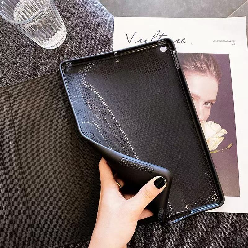 Vintage Leather Classic CD iPad Case