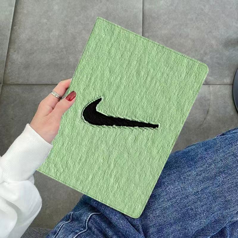 LeatherTrend NK iPad Case