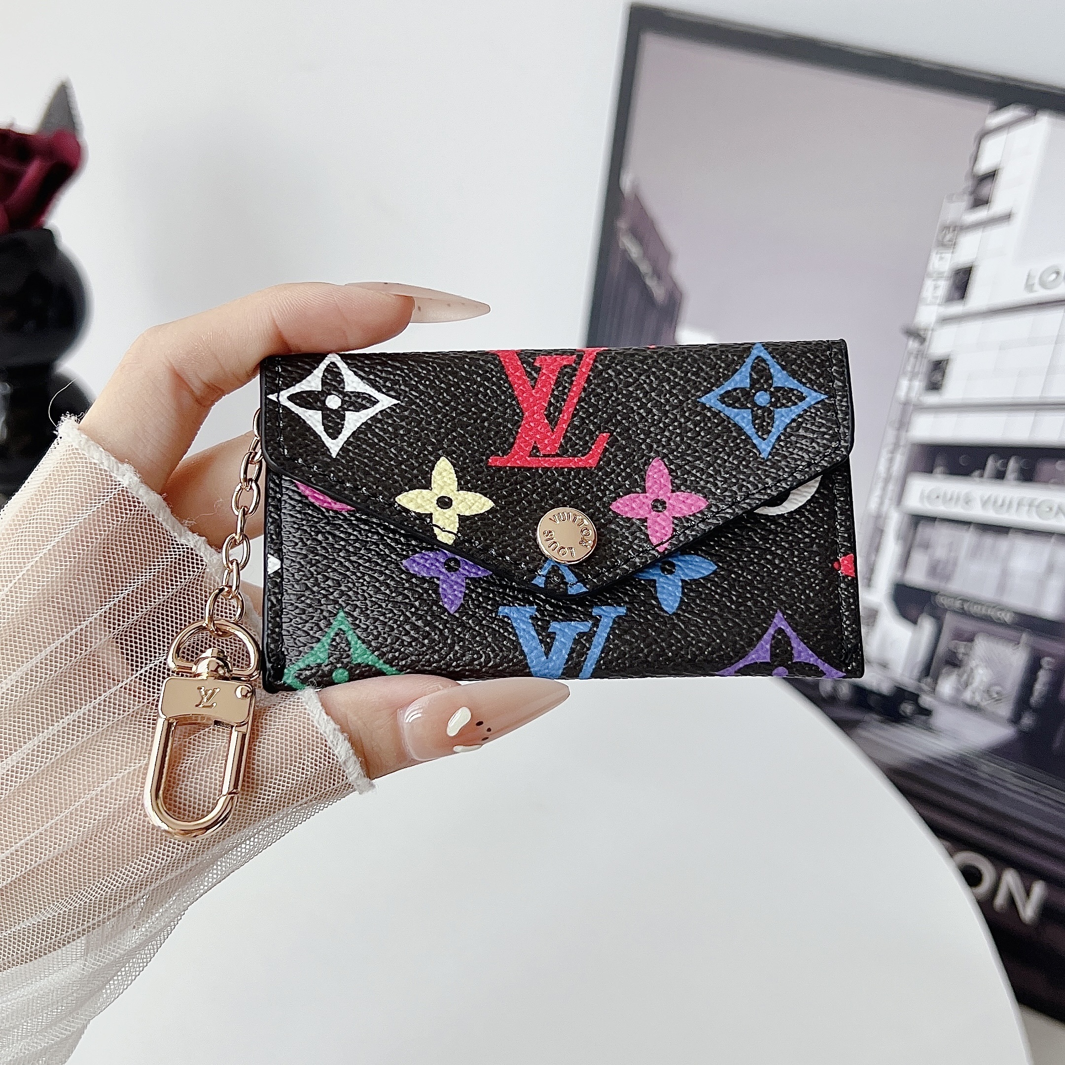 Louis Vuitton Luxury Leather Coin Purse